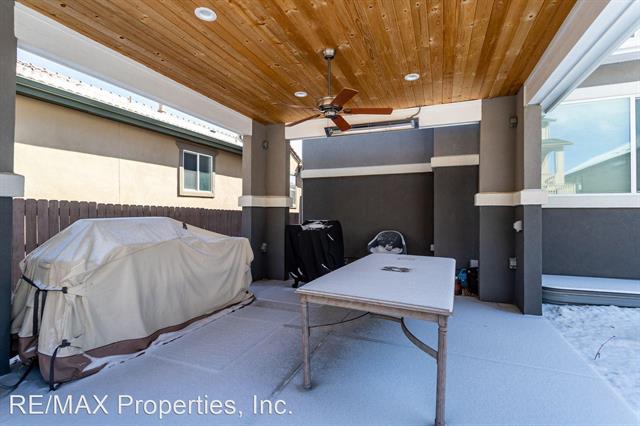 9074 Rollins Pass Court 11879757