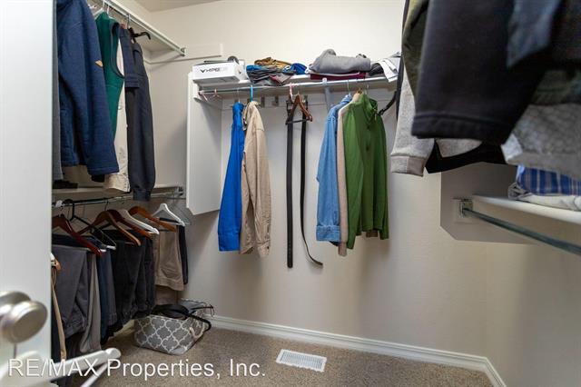 9074 Rollins Pass Court 11879757