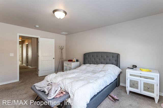 9074 Rollins Pass Court 11879757