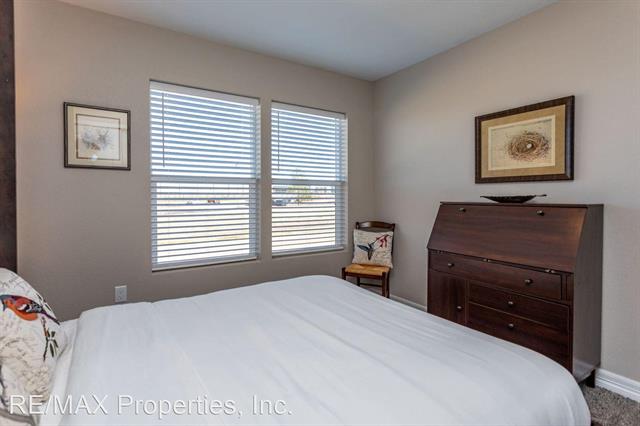 642 Thimbleberry Point