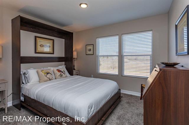 642 Thimbleberry Point