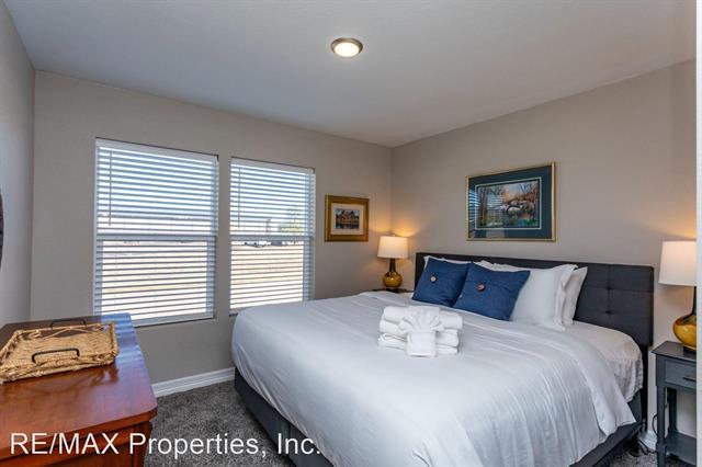 642 Thimbleberry Point