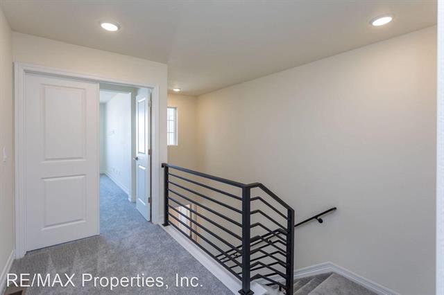 1847 Rose Quartz Heights 9788690