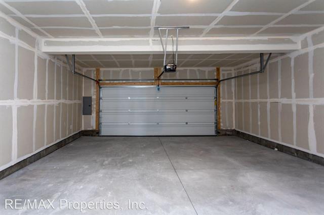 1847 Rose Quartz Heights 9788690