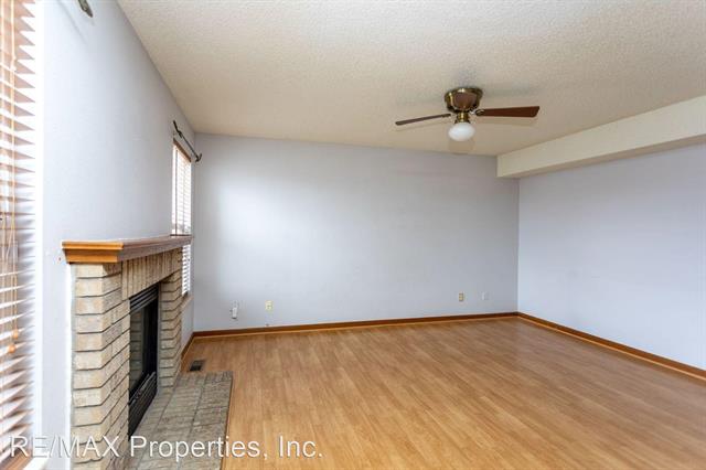 1130 Pond Side Drive 9918706