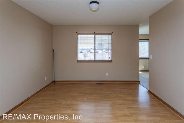 1130 Pond Side Drive 9918706