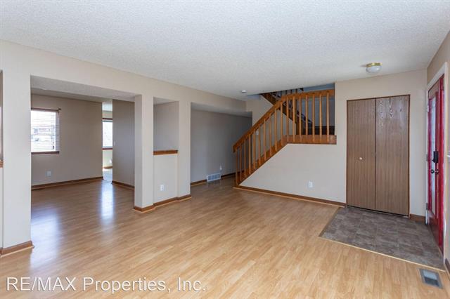 1130 Pond Side Drive 9918706