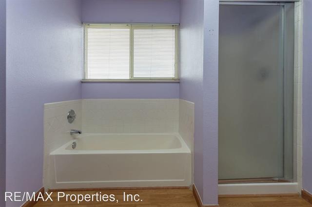 1130 Pond Side Drive 9918706