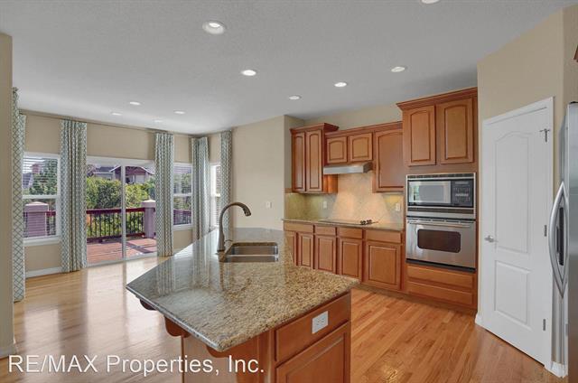 1118 Glengary Place 12152868