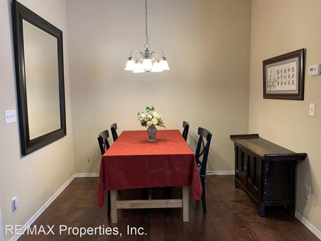 5348 Prominence Point