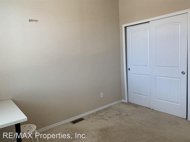 5348 Prominence Point