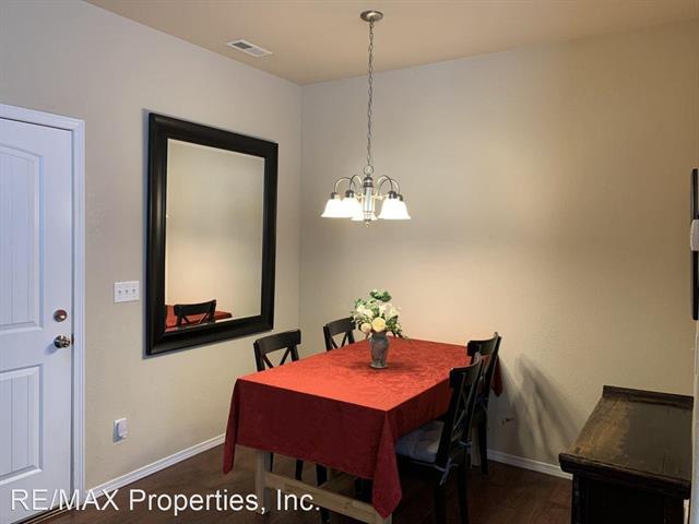 5348 Prominence Point