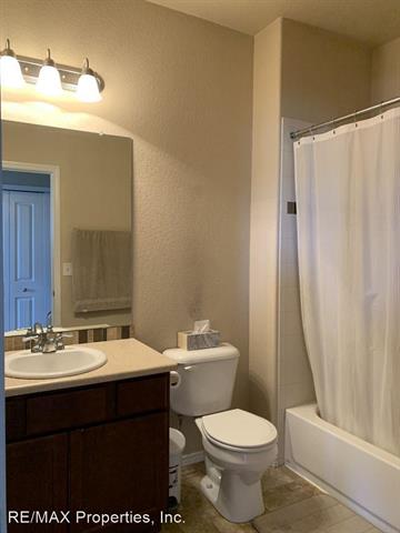 5348 Prominence Point