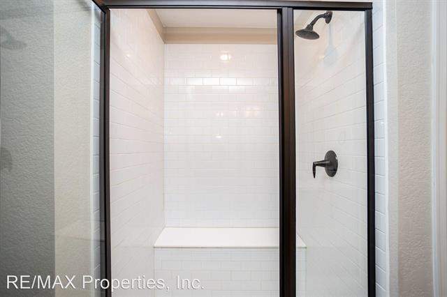 1623 Spring Water Point 12192092