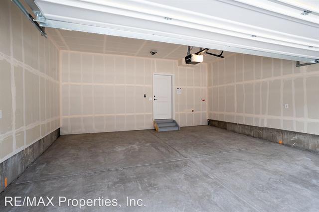 1623 Spring Water Point 12192092