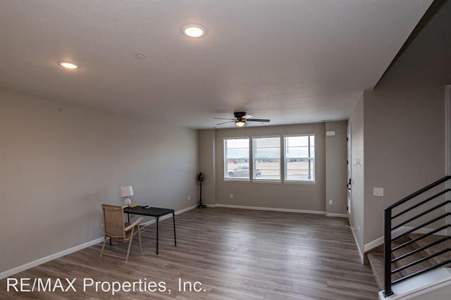 1623 Spring Water Point 12192092