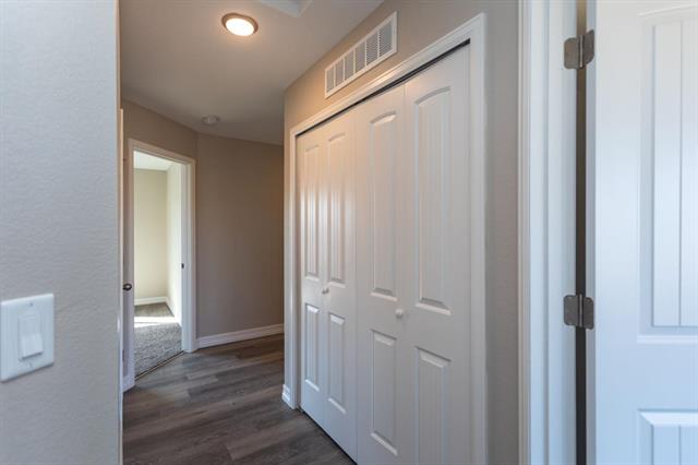 650 Thimbleberry Point