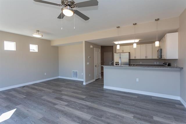 650 Thimbleberry Point