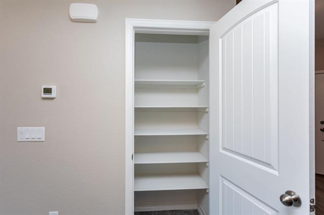 706 Thimbleberry Point