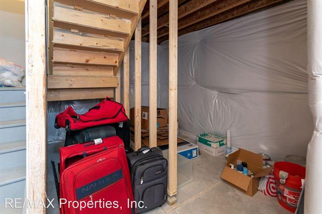 1720 Willow Park Way 9124155