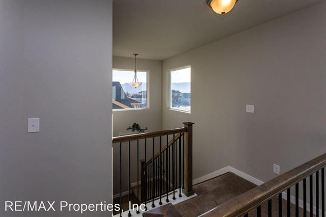 1720 Willow Park Way 9124155