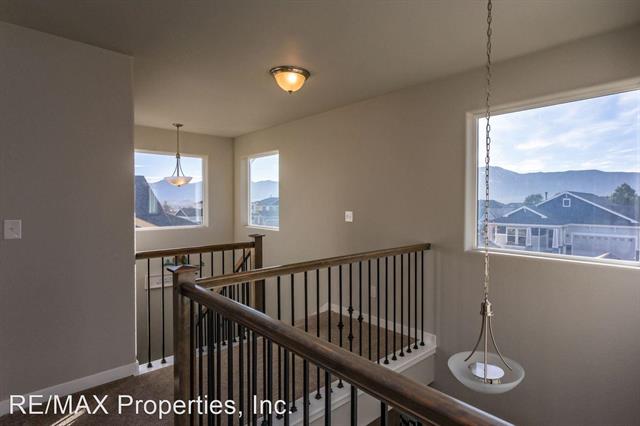 1720 Willow Park Way 9124155