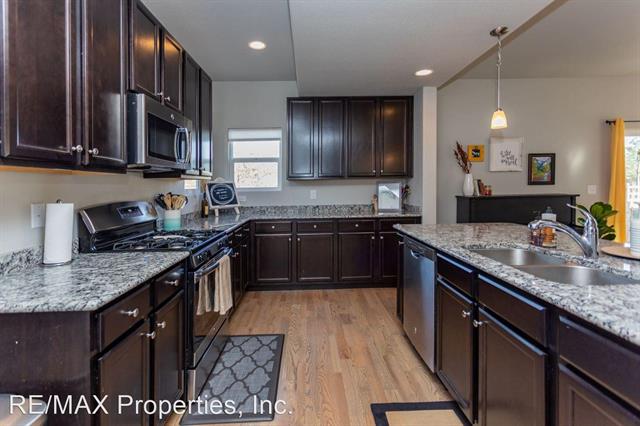 1720 Willow Park Way 9124155