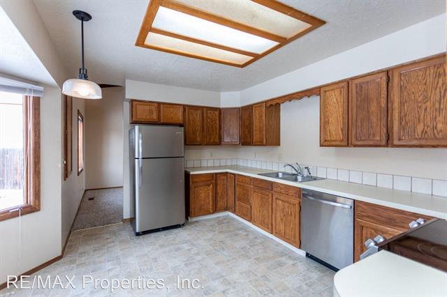 4930 Flying W Ranch Road 9436528