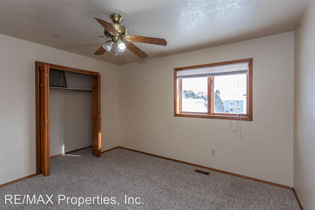 4930 Flying W Ranch Road 9436528