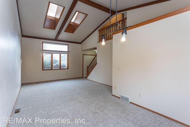 4930 Flying W Ranch Road 9436528