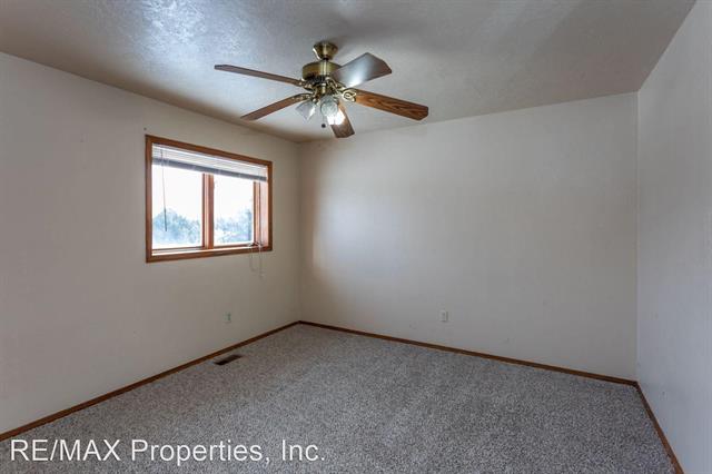 4930 Flying W Ranch Road 9436528