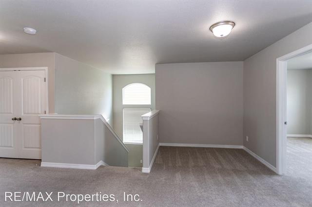 8334 Talc Drive 12276004