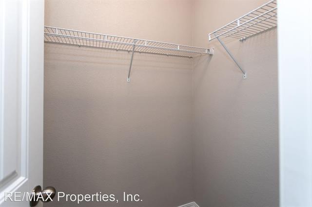 8334 Talc Drive 12276004