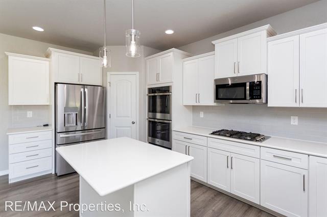 8334 Talc Drive 12276004