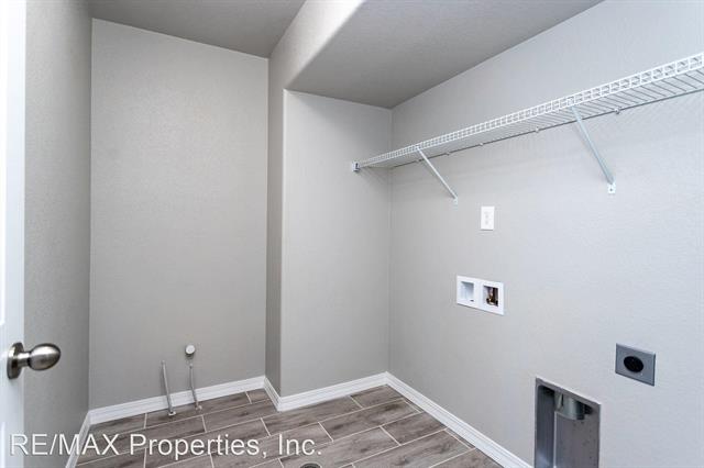 8334 Talc Drive 12276004