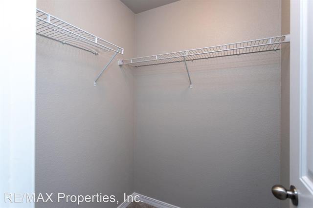 8334 Talc Drive 12276004