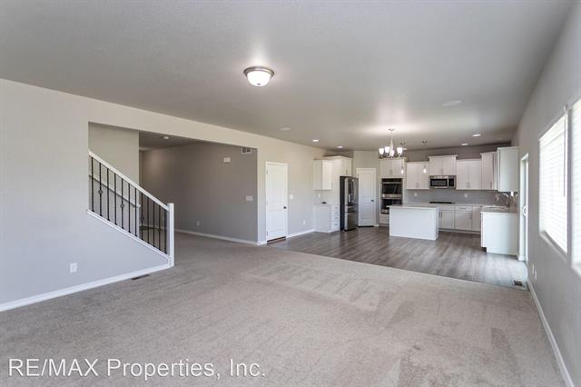 8334 Talc Drive 12276004