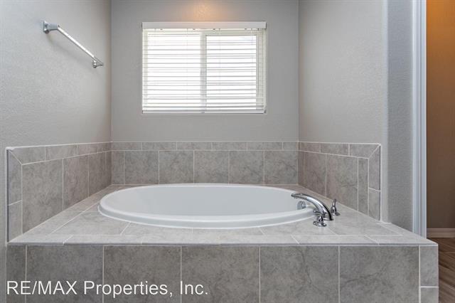 8334 Talc Drive 12276004