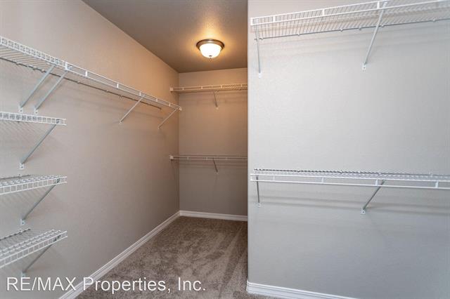 8334 Talc Drive 12276004