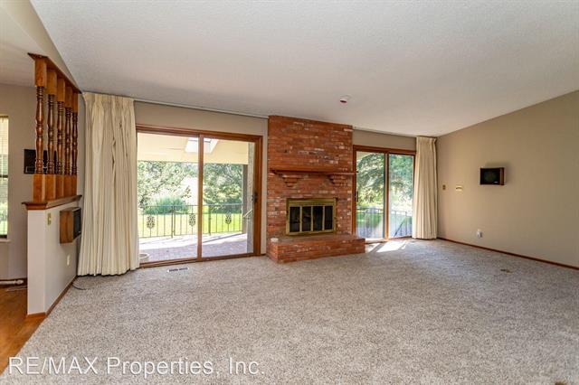 2230 Hill Circle 12284684