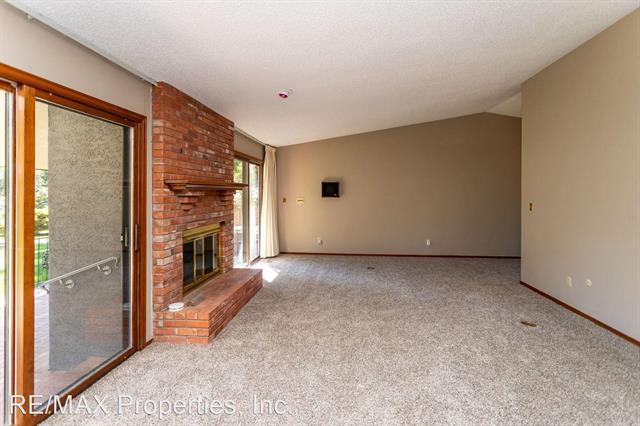 2230 Hill Circle 12284684