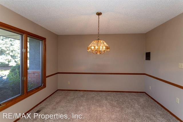 2230 Hill Circle 12284684