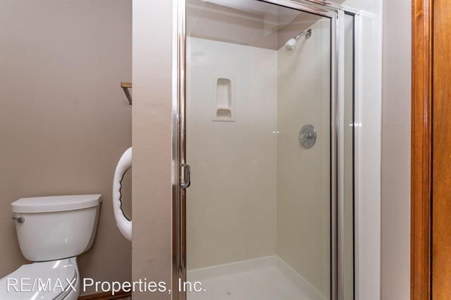 2230 Hill Circle 12284684