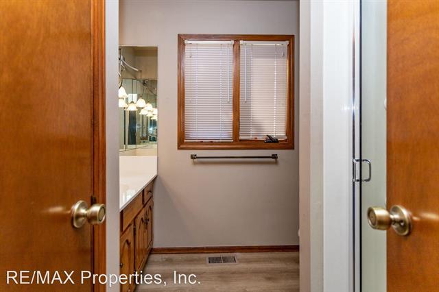 2230 Hill Circle 12284684