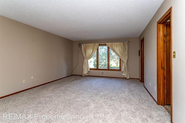 2230 Hill Circle 12284684