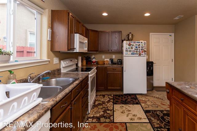 3683 Reindeer Circle 12351402