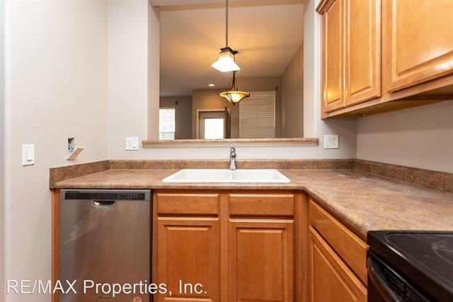 7110 Red Sand Grove 4981865