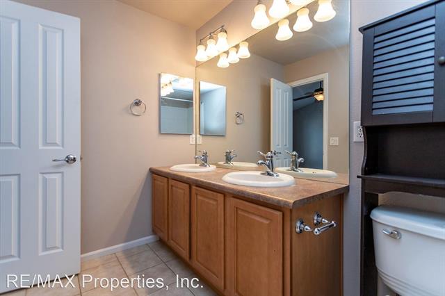 7110 Red Sand Grove 4981865