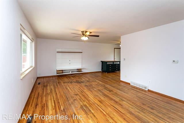 616 Lansing Drive 12361687