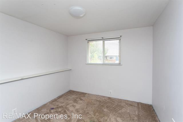 616 Lansing Drive 12361687